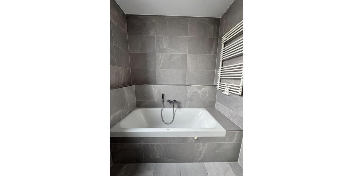 Einfamilienhaus Berlin Charlottenburg-Wilmersdorf - 4 Zimmer, 125 m&sup2;, 3.700&euro; | Angebot:25921244