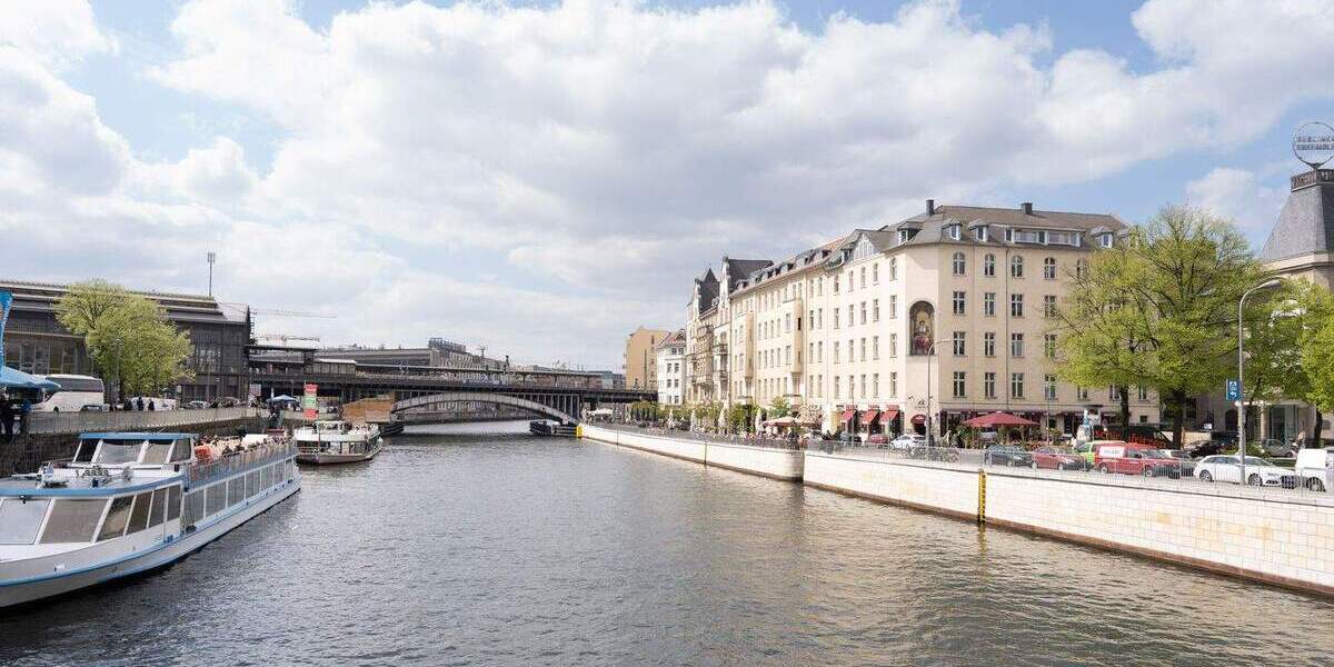 Etagenwohnung Berlin Mitte - 5 Zimmer, 213 m&sup2;, 4.750&euro; | Angebot:24609076