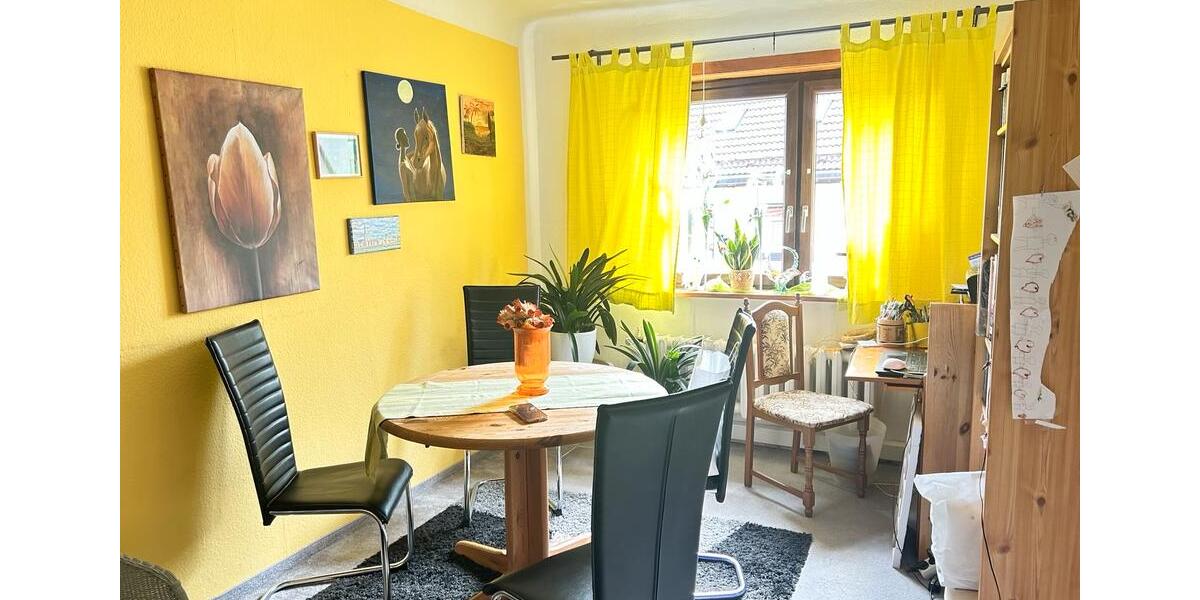 Reihenhaus - 5 Zimmer, 175 m&sup2;, 180.000&euro; | Angebot:27271622