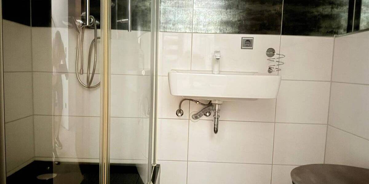 Etagenwohnung Berlin Kladow - 4 Zimmer, 140 m&sup2;, 1.200&euro; | Angebot:26570930