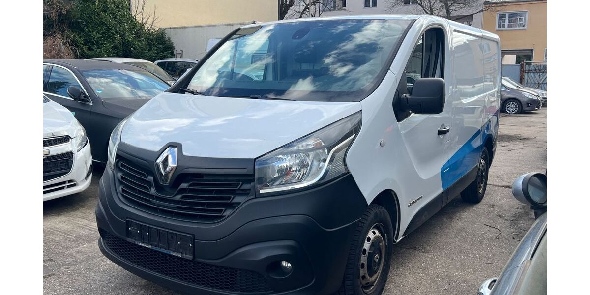 Renault Trafic 189.000 km 7.499 &euro; BERLIN 13409