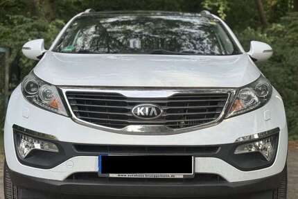Kia Sportage 140.000 km 10.900 € Berlin 10559