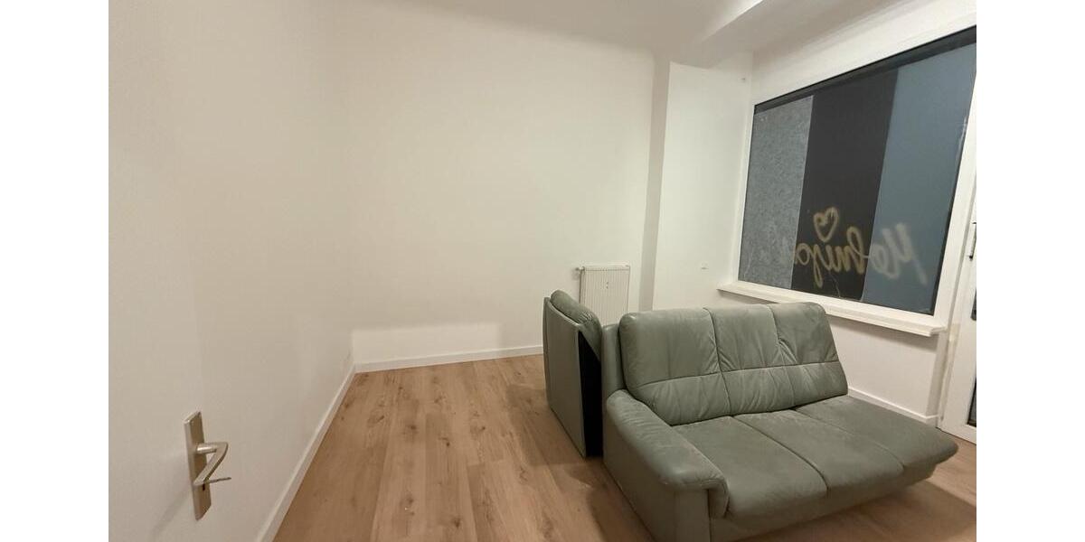 Erdgeschoßwohnung Berlin Neukölln - 1 Zimmer, 55 m&sup2;, 1.390&euro; | Angebot:25791559