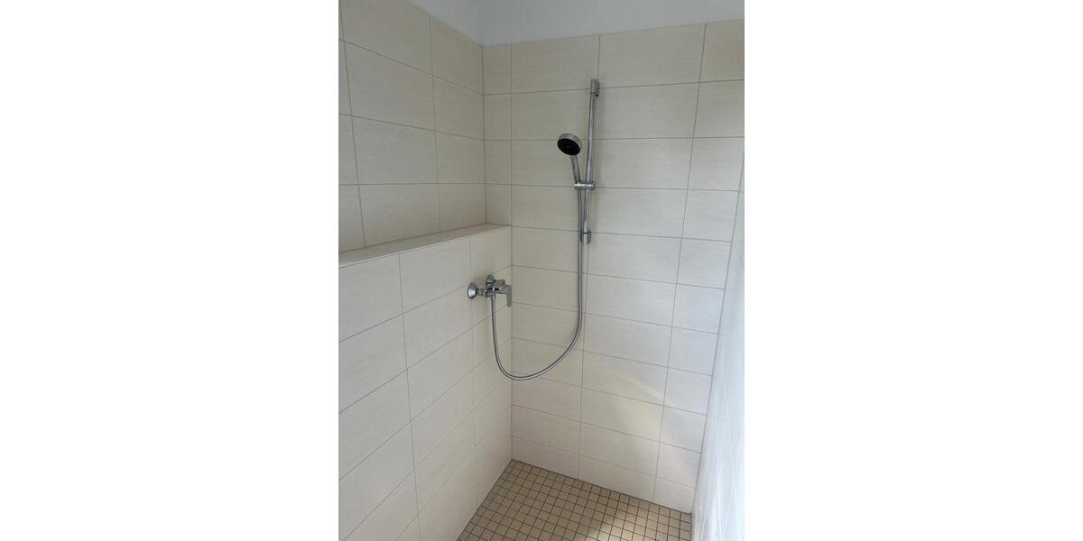 Etagenwohnung Berlin Treptow-Köpenick - 5 Zimmer, 120 m&sup2;, 1.850&euro; | Angebot:26447632