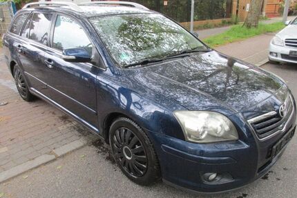 Toyota Avensis 252.000 km 1.950 &euro; Berlin 12357
