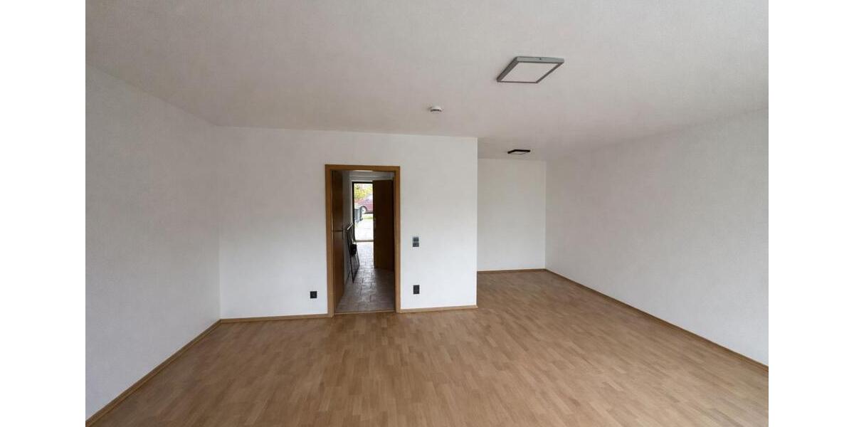 Doppelhaushälfte Berlin Neukölln - 4 Zimmer, 92 m&sup2;, 2.100&euro; | Angebot:26557893