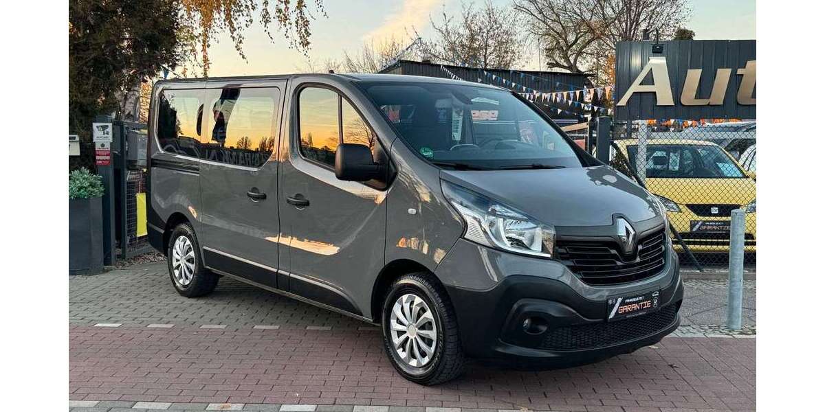 Renault Trafic 124.998 km 17.990 € Berlin 13127