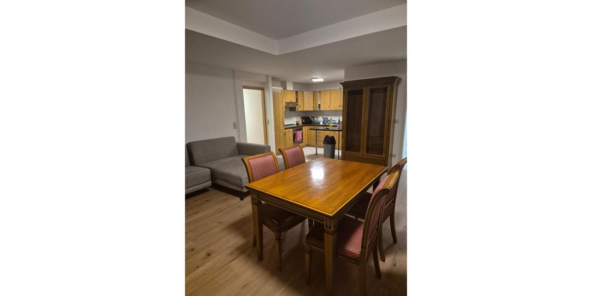 Erdgeschoßwohnung Berlin Treptow-Köpenick - 3 Zimmer, 100 m&sup2;, 100&euro; | Angebot:26231962