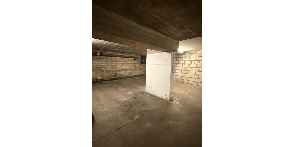 Garagen / Stellplätze Berlin Spandau - 150&euro; | Angebot:26038881