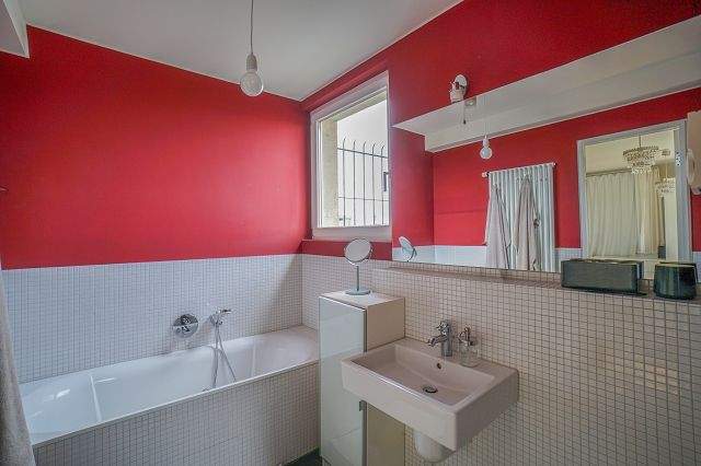 Befristet auf 2 Jahre: Über den Dächern des Prachtboulevards - Möblierte Terrassenwohnung am Frankfurter Tor 2 zimmer