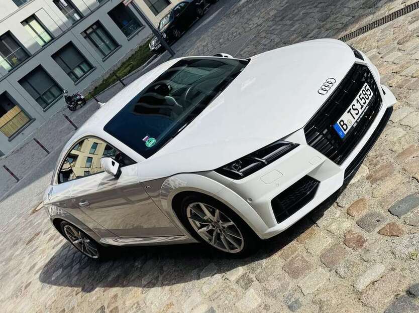 TT