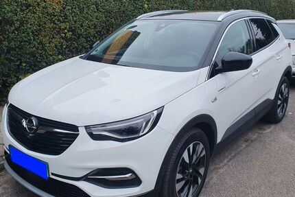 Opel Grandland (X) 46.600 km 17.500 &euro; Berlin 12357
