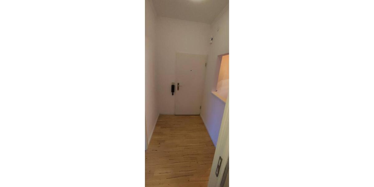 Etagenwohnung Berlin Charlottenburg-Wilmersdorf - 1 Zimmer, 47 m&sup2;, 900&euro; | Angebot:24563180