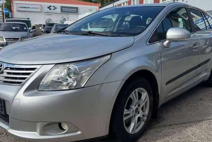 Toyota Avensis 227.536 km 4.999 &euro; Berlin 13127