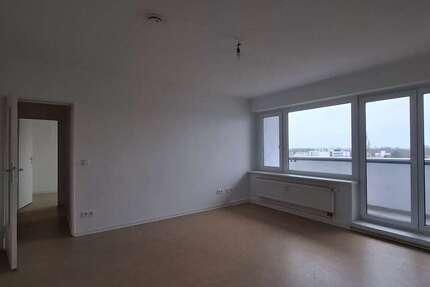 Wohnung Berlin Märkisches Viertel - 4 Zimmer, 90 m&sup2;, 662&euro; | Angebot:24972775