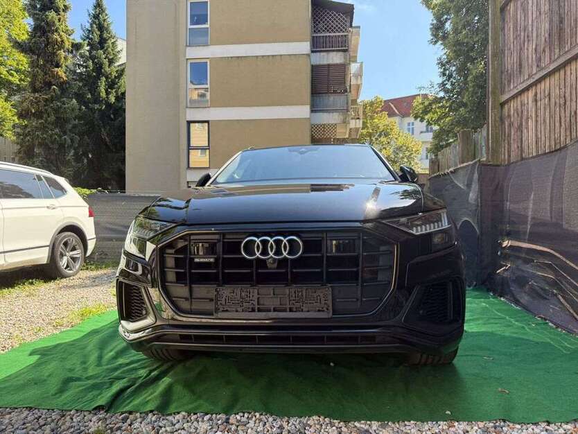 Q8