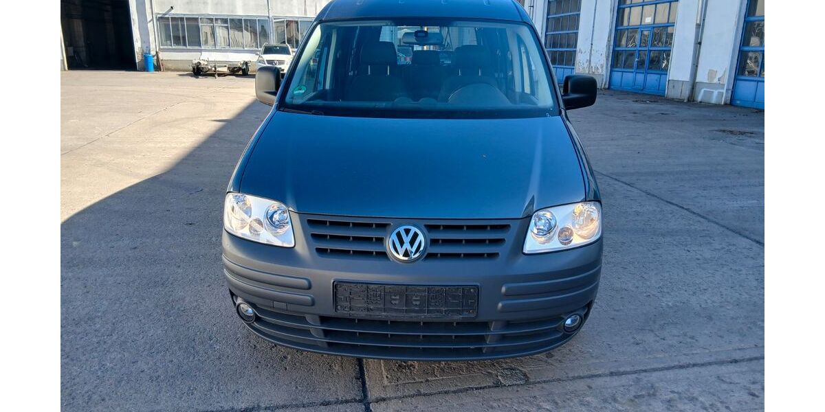 VW Caddy 123.100 km 7.980 &euro; Oranienburg 16515