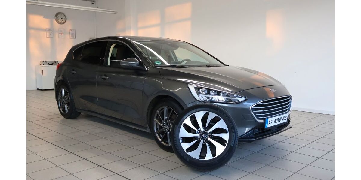 Ford Focus 36.563 km 13.890 &euro; Schöneiche bei Berlin 15566