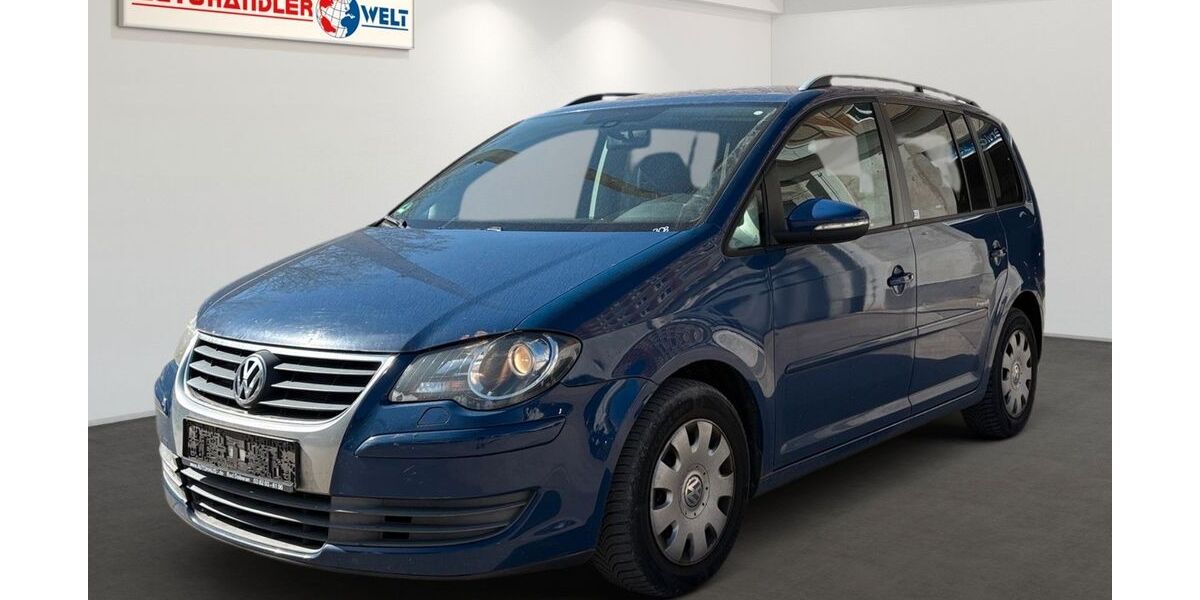 VW Touran 171.174 km 2.499 &euro; Berlin 12681