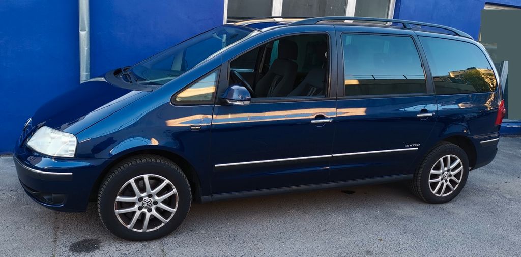 VW Sharan 119.000 km 5.999 &euro; Berlin 13405