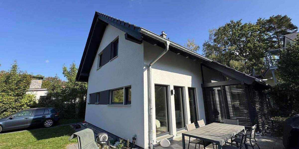 Familien-Traumhaus in bester Lage von Hermsdorf! 4 zimmer