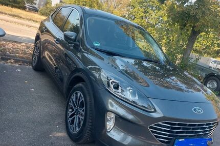 Ford Kuga 46.700 km 21.000 &euro; Berlin 12685