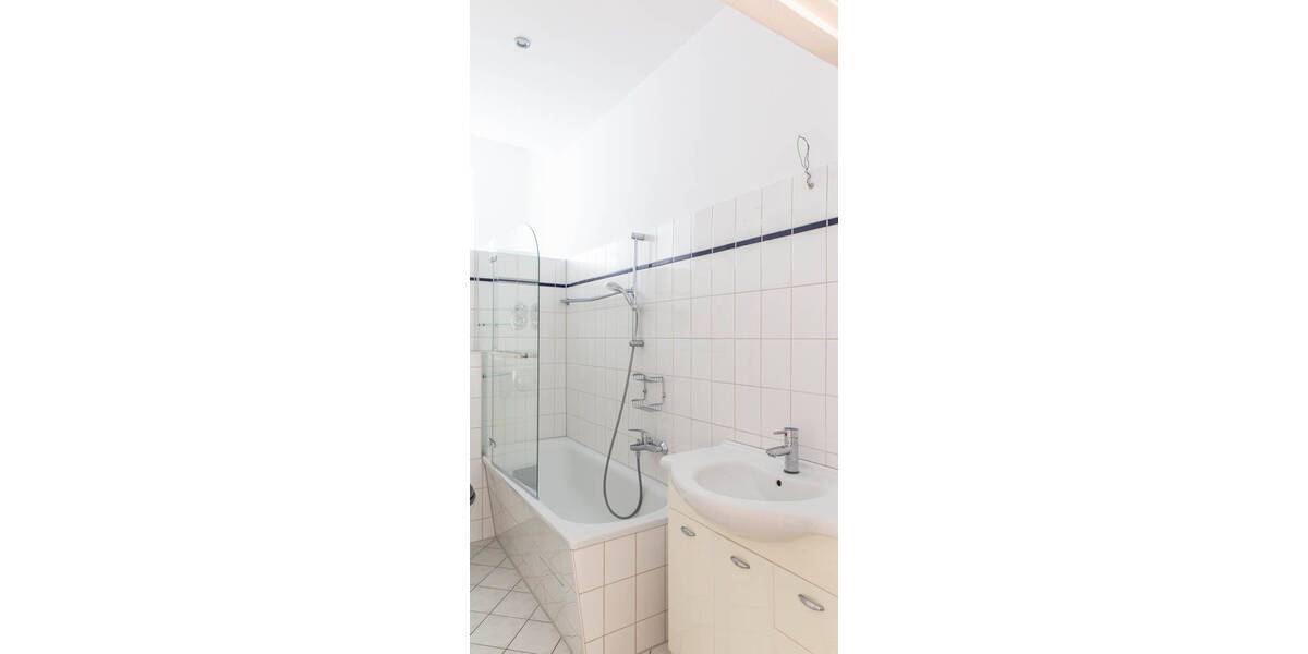 Etagenwohnung Berlin Charlottenburg - 3 Zimmer, 76 m&sup2;, 440.000&euro; | Angebot:26598260