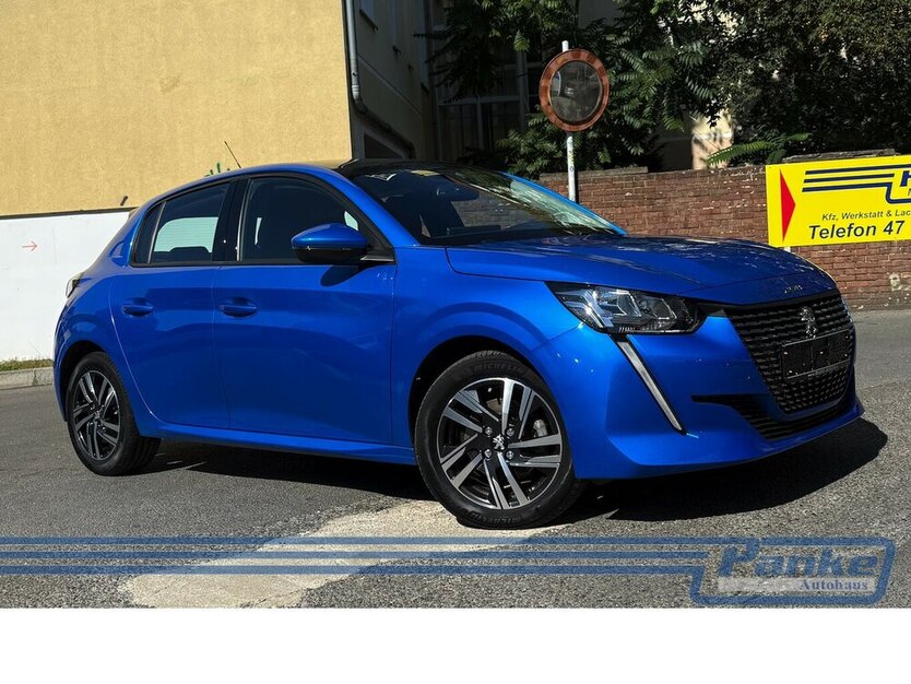 Peugeot 208 Allure*Pano*R-Cam*Navi*Keyless*LED* 32.381 km 13.990 € Berlin 13187