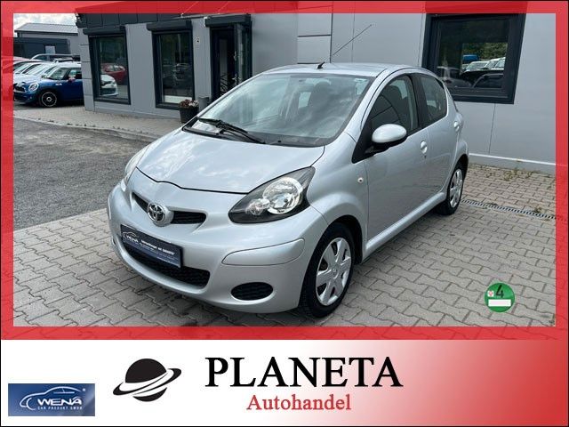 Toyota Aygo (X) 118.808 km 3.999 &euro; Ludwigsfelde 14974