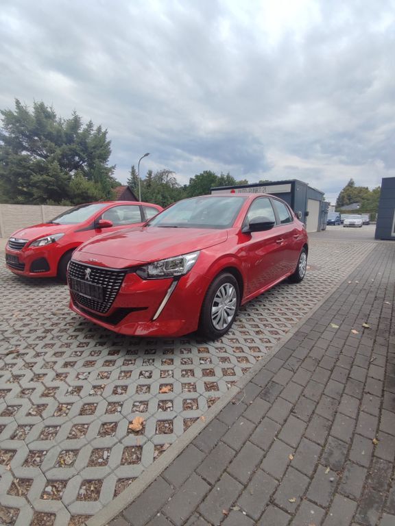 Peugeot 208 32.600 km 11.900 € Königs Wusterhausen OT Zeessen 15711