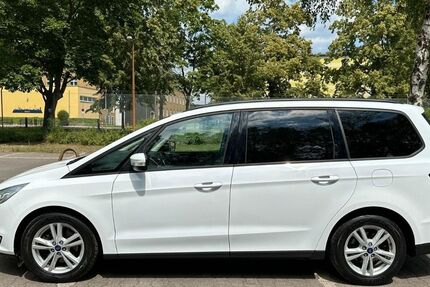 Ford Galaxy 175.000 km 16.065 € Berlin 13597