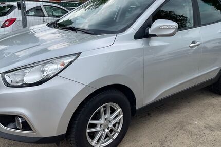 Hyundai ix35 153.170 km 9.500 € Berlin 13597