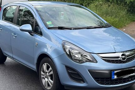 Opel Corsa 71.000 km 5.900 &euro; Berlin 12053
