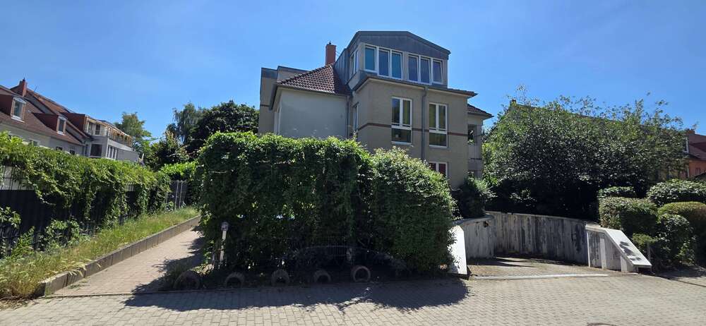 Etagenwohnung Stahnsdorf - 2 Zimmer, 71 m&sup2;, 922&euro; | Angebot:27200892