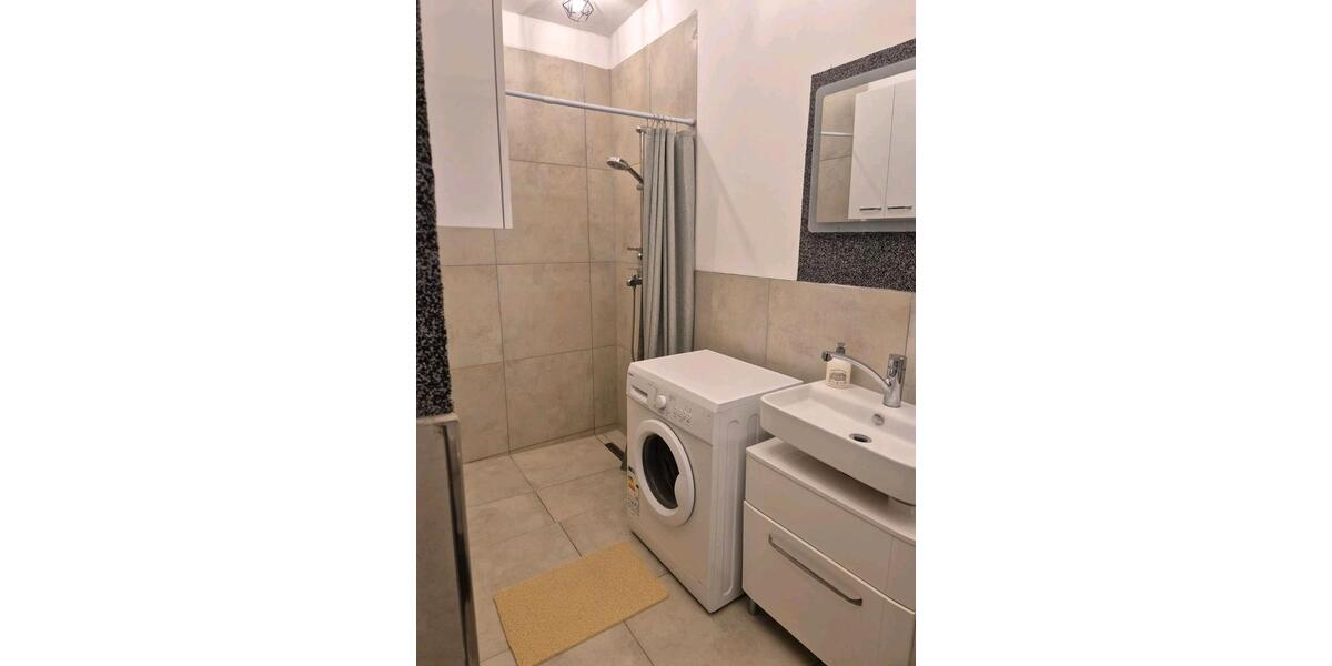 Etagenwohnung Berlin Marzahn-Hellersdorf - 9999.9 Zimmer, 50 m&sup2;, 50&euro; | Angebot:25956469