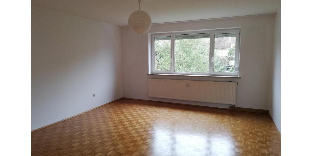 Etagenwohnung Kleinmachnow - 3 Zimmer, 90 m&sup2;, 650&euro; | Angebot:25324352