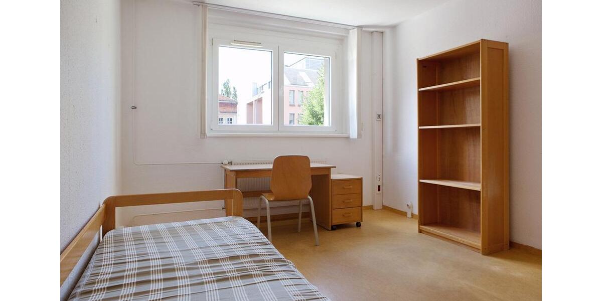 Etagenwohnung Potsdam Berliner Vorstadt - 1 Zimmer, 27 m&sup2;, 360&euro; | Angebot:26356585