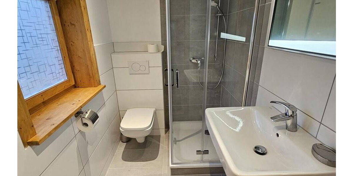 Mehrfamilienhaus, Wohnhaus Berlin Spandau - 2 Zimmer, 40 m&sup2;, 650&euro; | Angebot:26570889