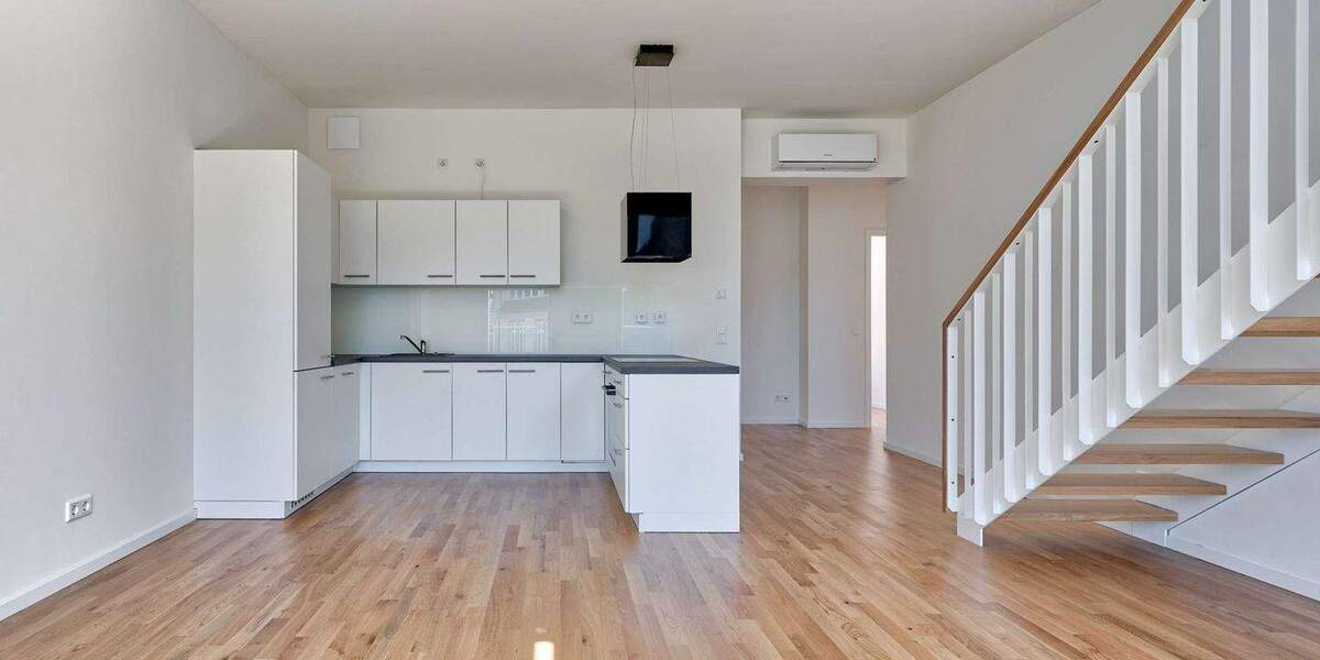 Etagenwohnung Berlin Mitte - 3 Zimmer, 124 m&sup2;, 2.872&euro; | Angebot:23841856