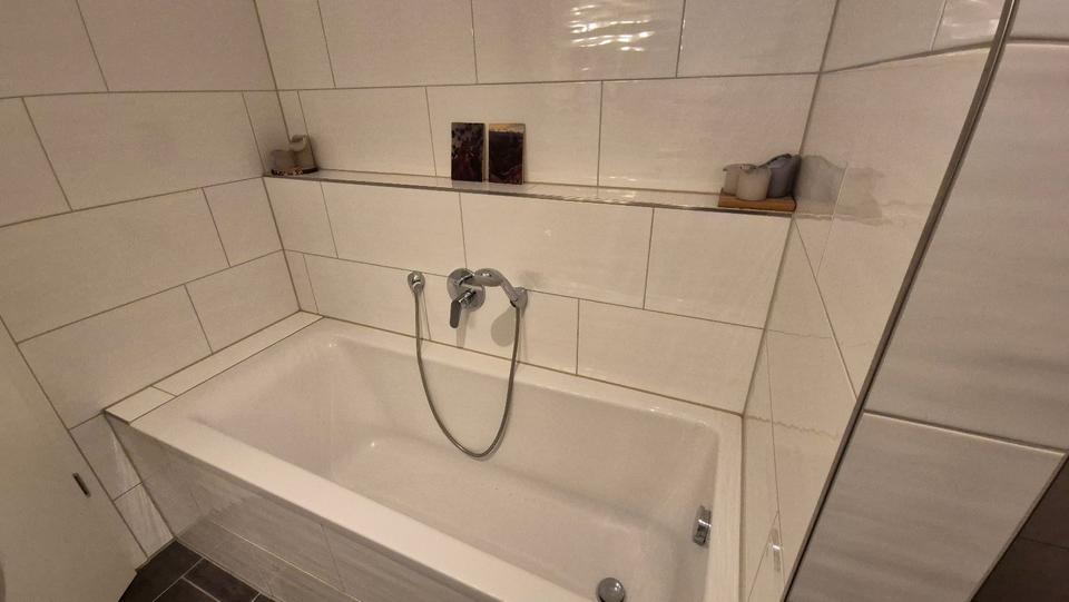 Etagenwohnung Berlin Treptow-Köpenick - 3 Zimmer, 75 m&sup2;, 1.700&euro; | Angebot:24585300