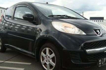 Peugeot 107 22.800 km 4.999 &euro; Berlin 13435