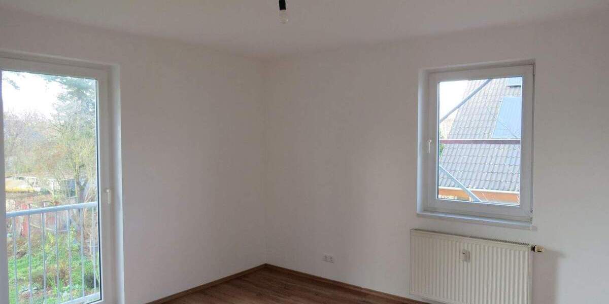 Etagenwohnung Falkensee - 3 Zimmer, 76 m&sup2;, 1.370&euro; | Angebot:24807646