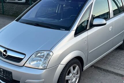 Opel Meriva 190.000 km 1.990 &euro; Berlin 13597