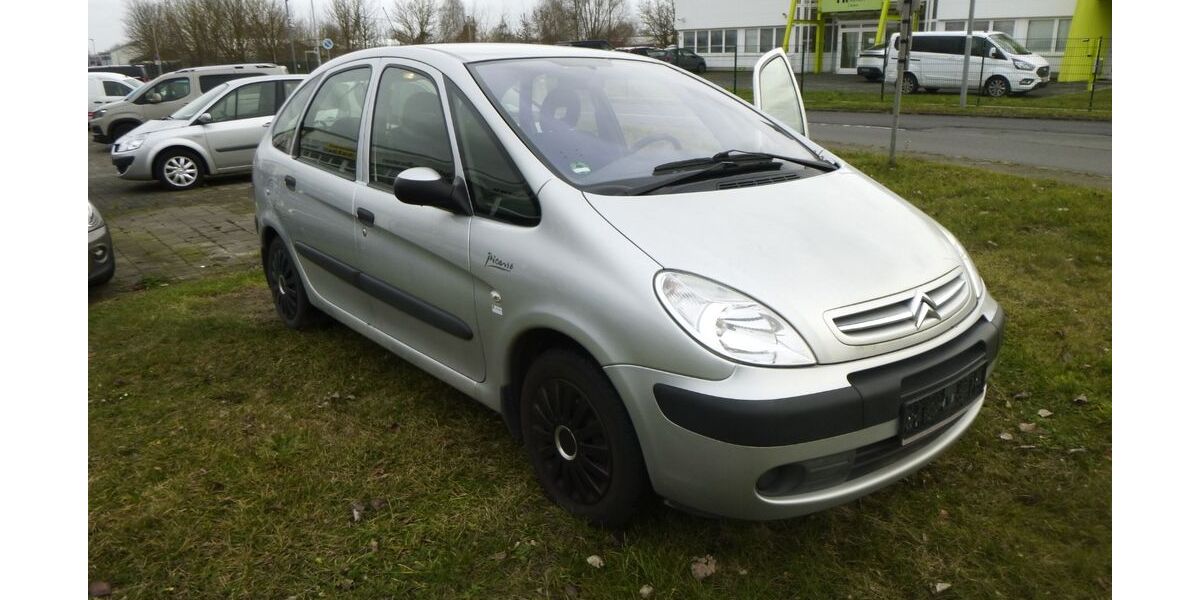 Citroen Xsara Picasso 88.000 km 2.990 &euro; Oberkrämer 16727