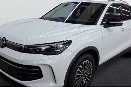 VW Tiguan 25.462 km 36.990 &euro; Berlin 14167