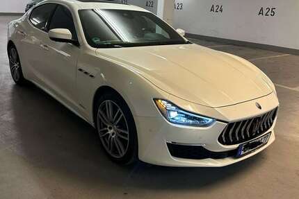 Maserati Ghibli 63.000 km 35.900 &euro; berlin 10783