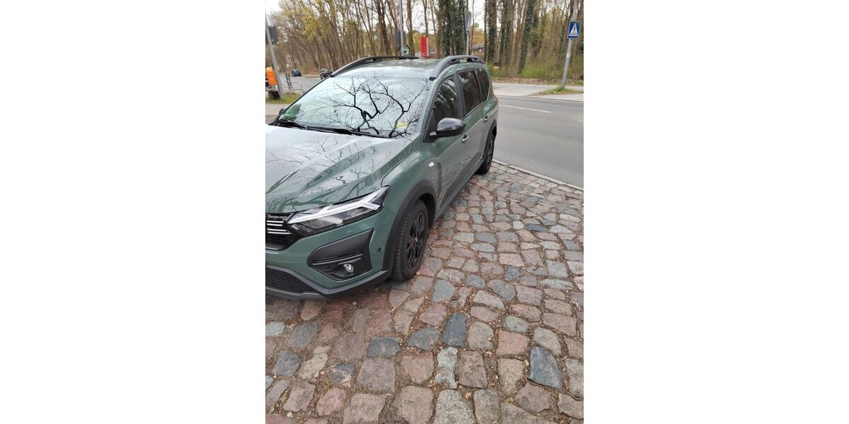 Dacia Jogger 25.000 km 18.700 &euro; Berlin 14199