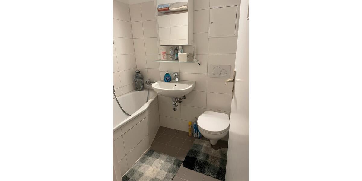 Mobilierte 2 Zimmer Wohnung in Charlottenburg m Balkon+Badewanne 2 zimmer
