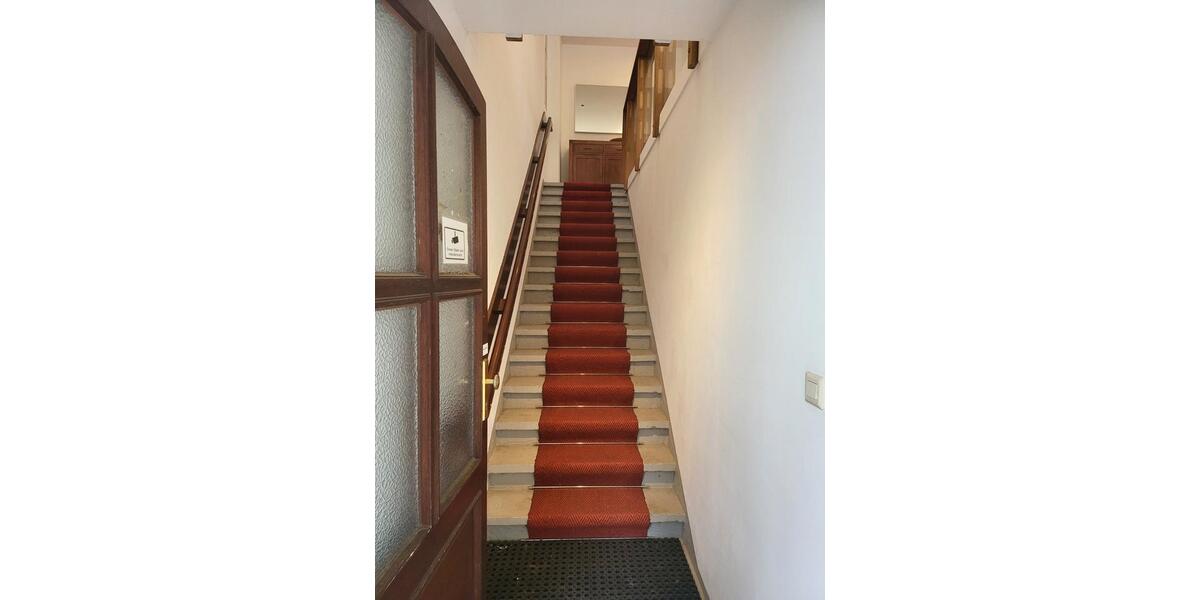 Dachgeschoßwohnung Berlin Steglitz-Zehlendorf - 4 Zimmer, 136 m&sup2;, 2.980&euro; | Angebot:26298973
