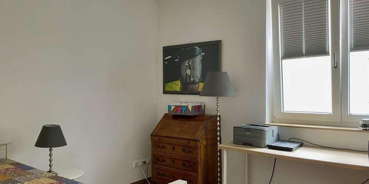 Doppelhaushälfte Berlin Altglienicke - 4 Zimmer, 134 m&sup2;, 2.200&euro; | Angebot:25821698